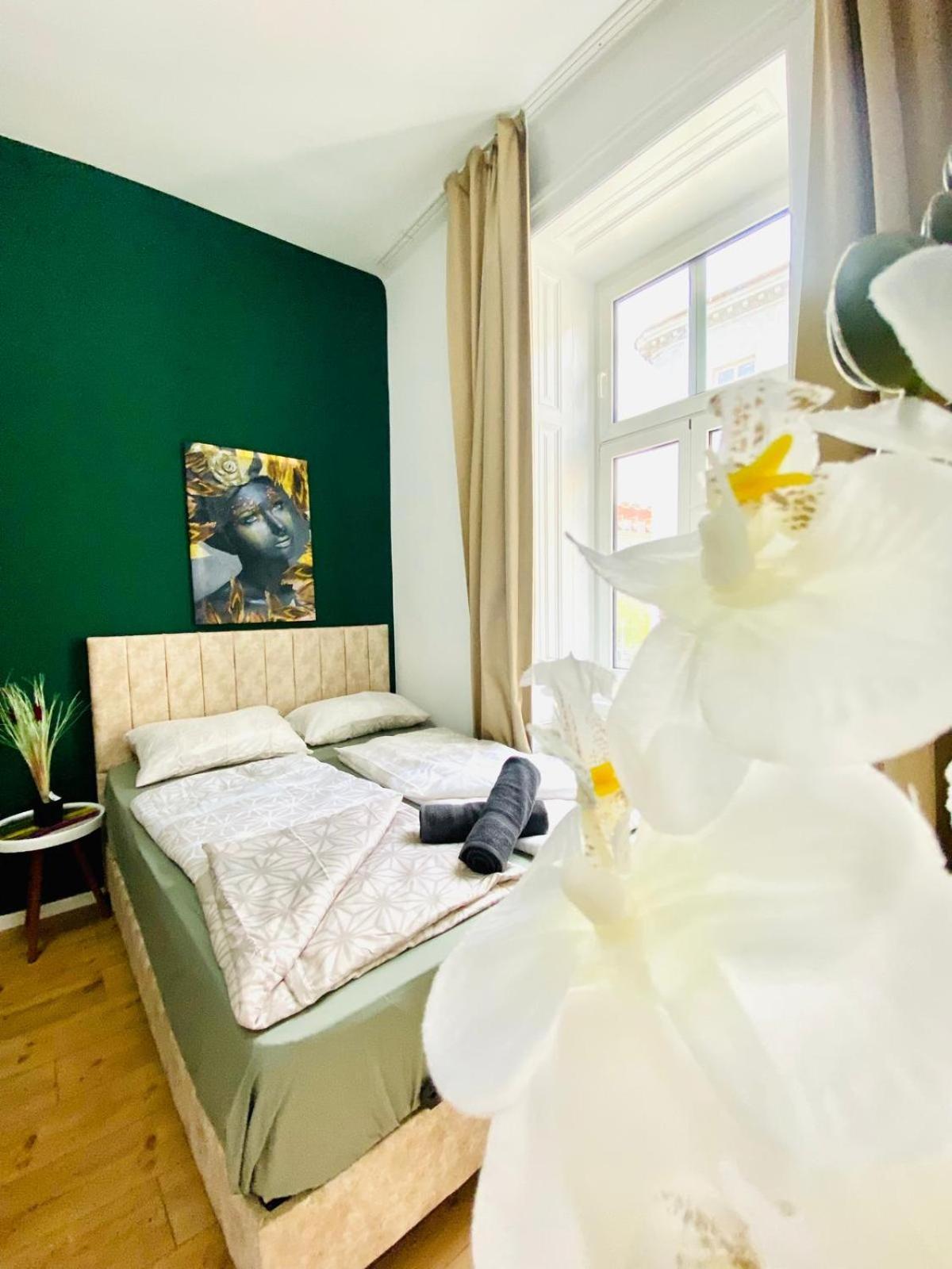 8 Fully Equipped Studio Shared Apt W Terrace Margareten Wiedeń Zewnętrze zdjęcie